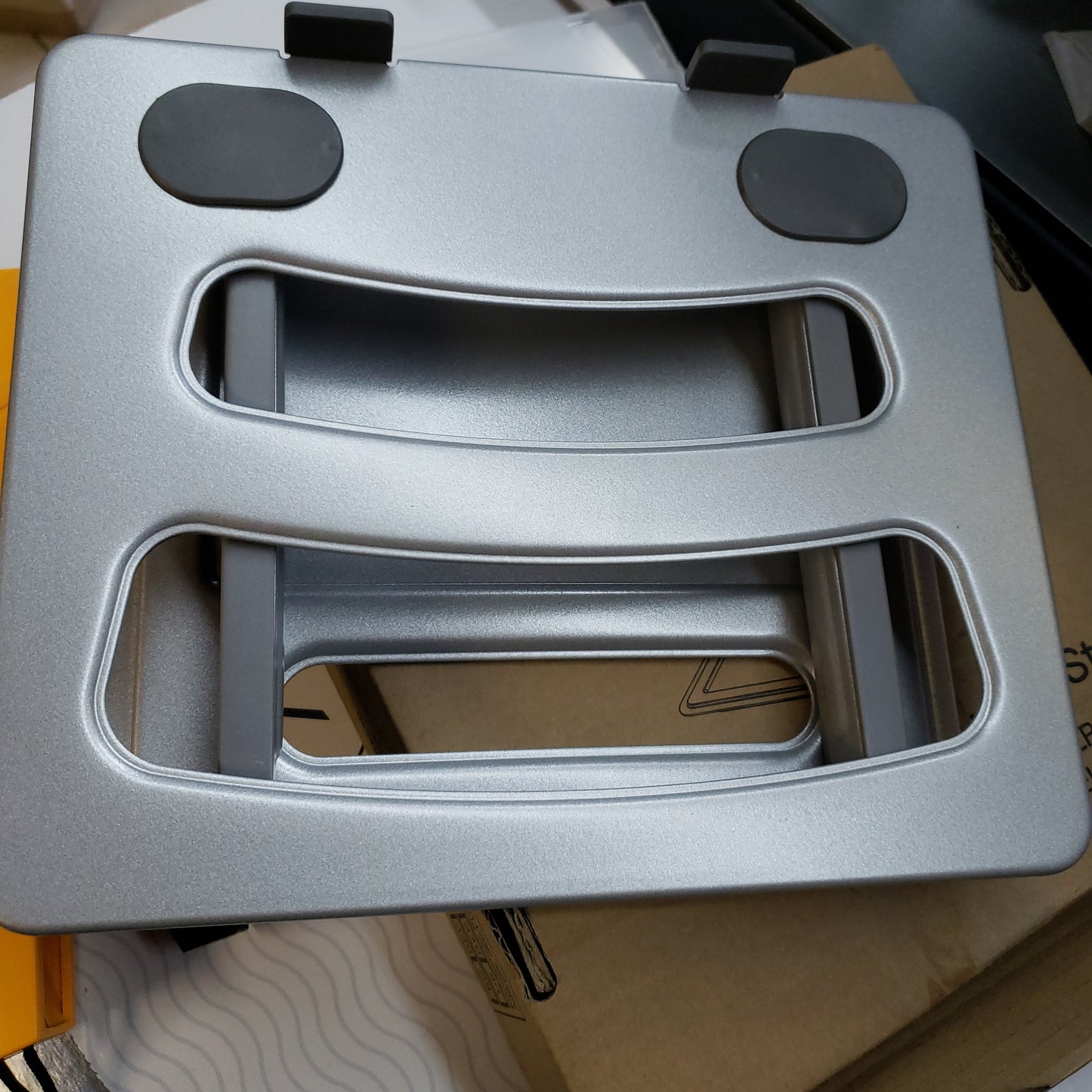 Base para la laptop lorergo