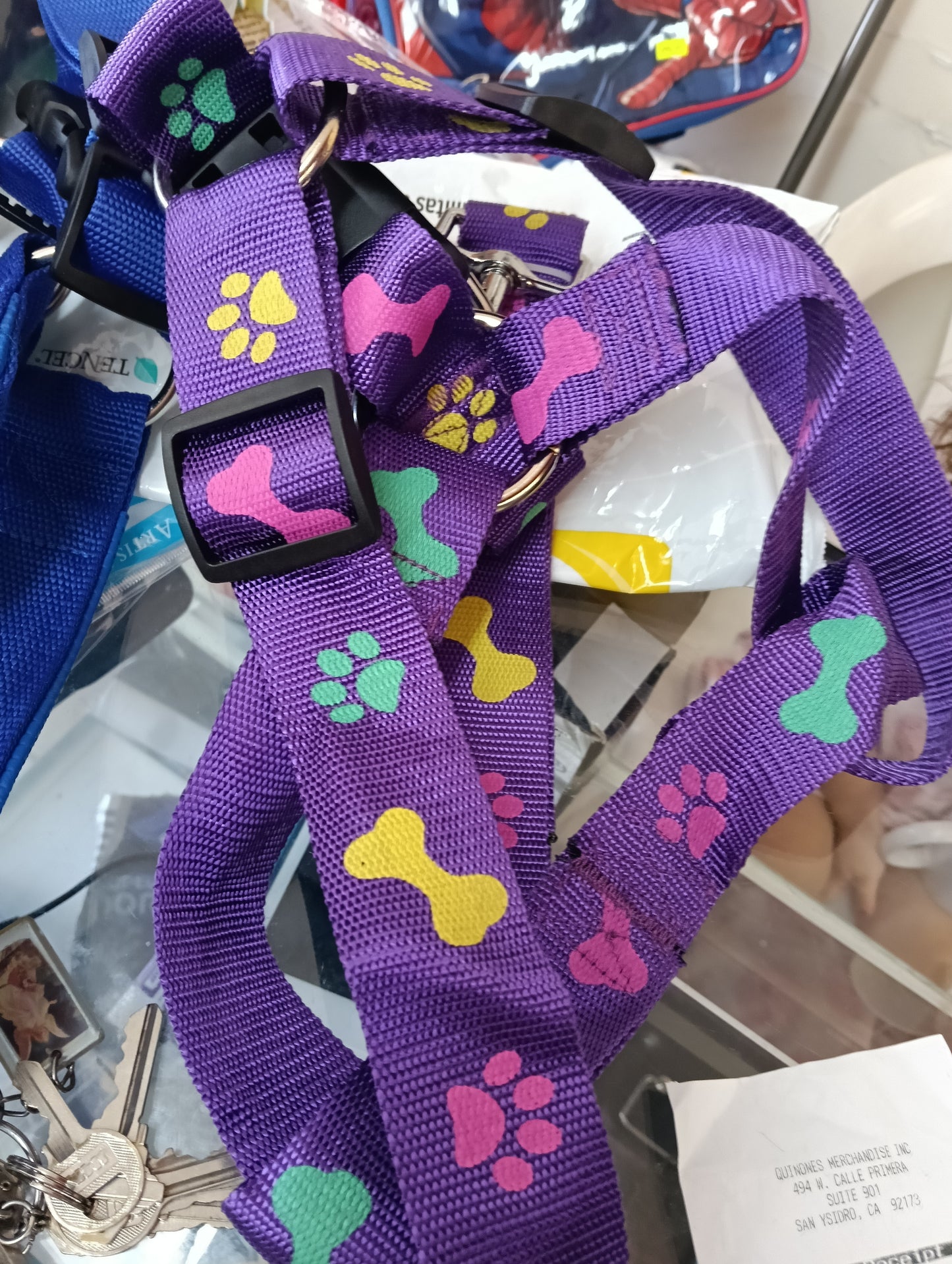 Pechera morada / roja