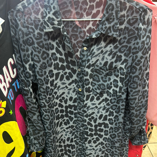 Blusa azul animal print