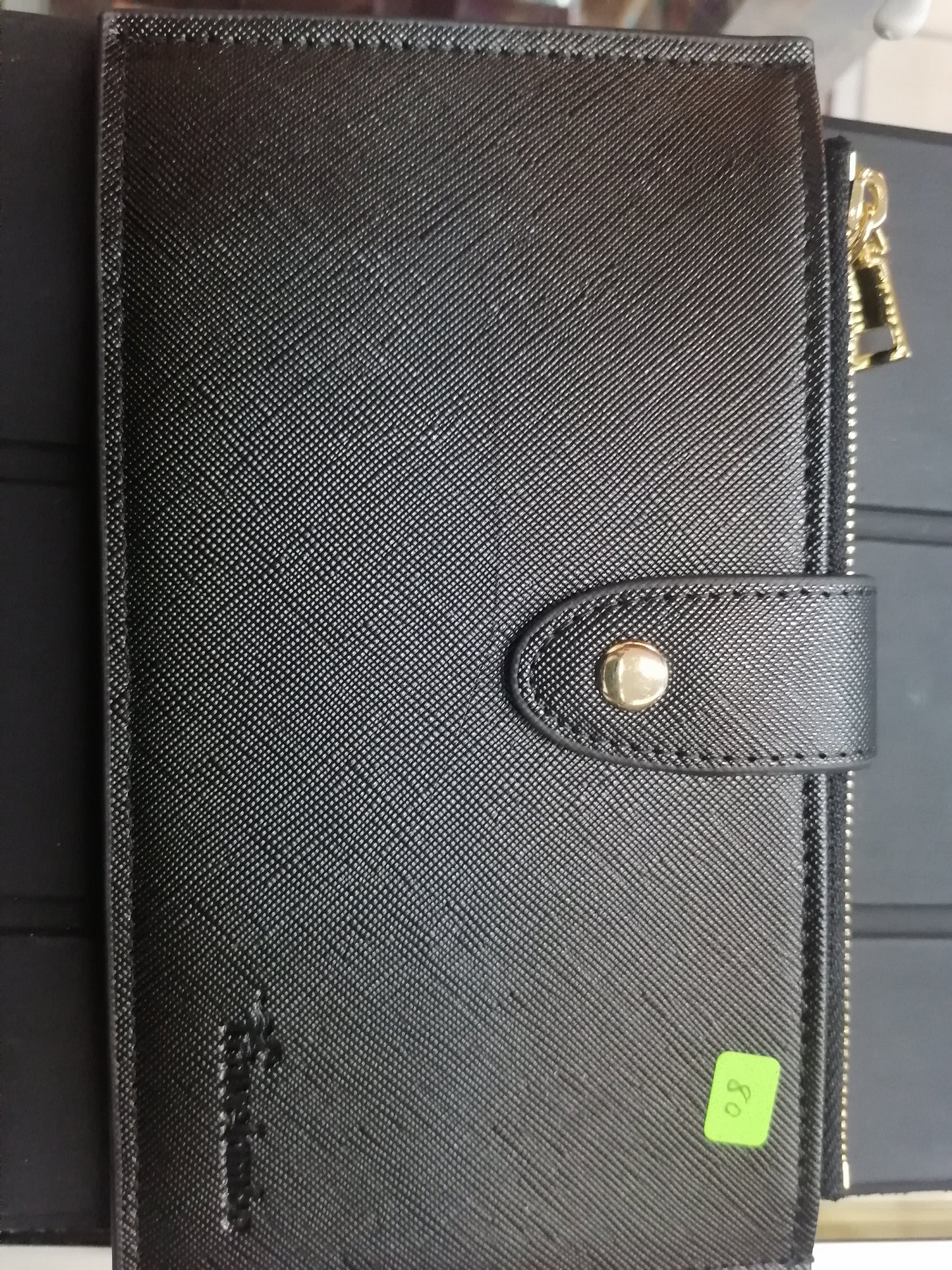 Cartera negra