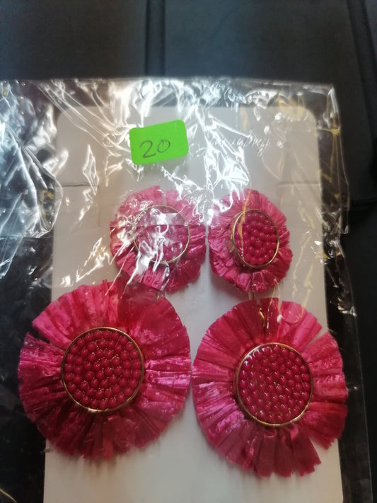 Aretes rosa