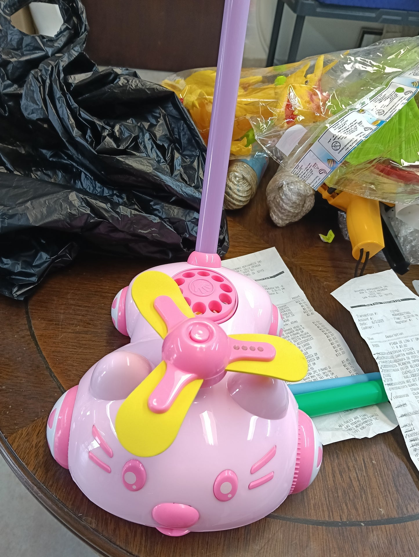 Juguete carrito gatita