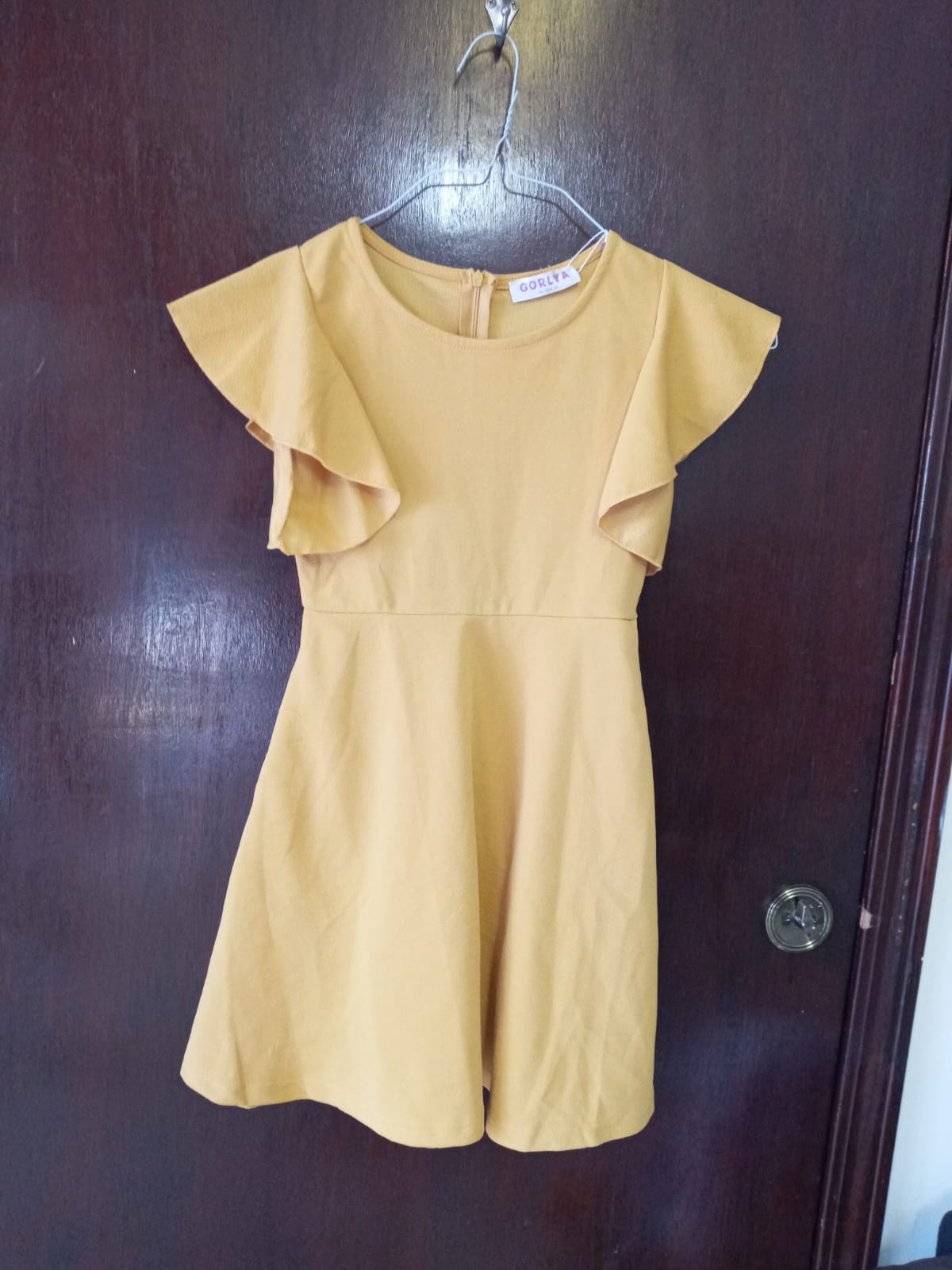 Vestido amarillo niña